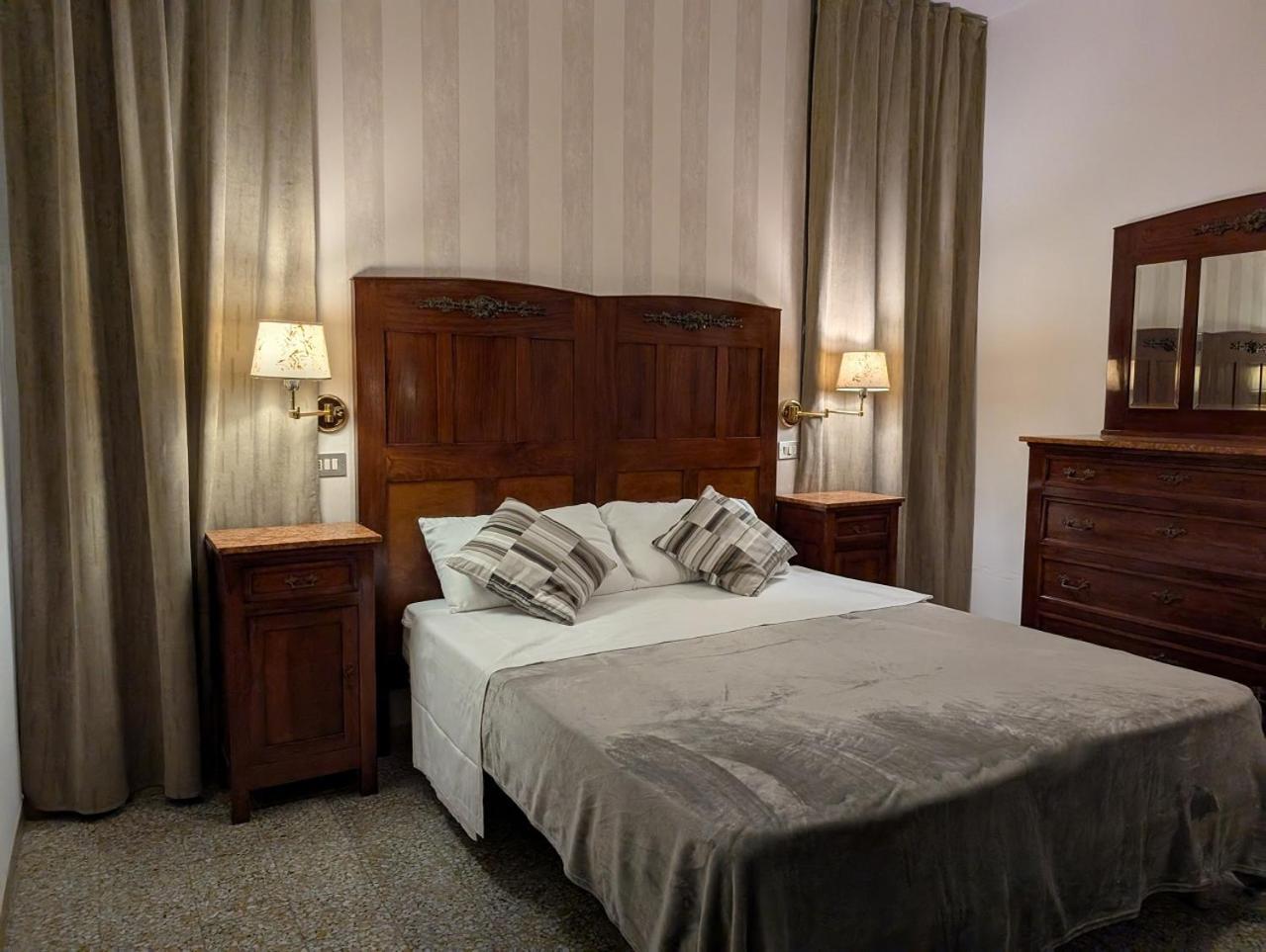 צ'סנטיקו Villa Antonietta Rooms & Coffee מראה חיצוני תמונה