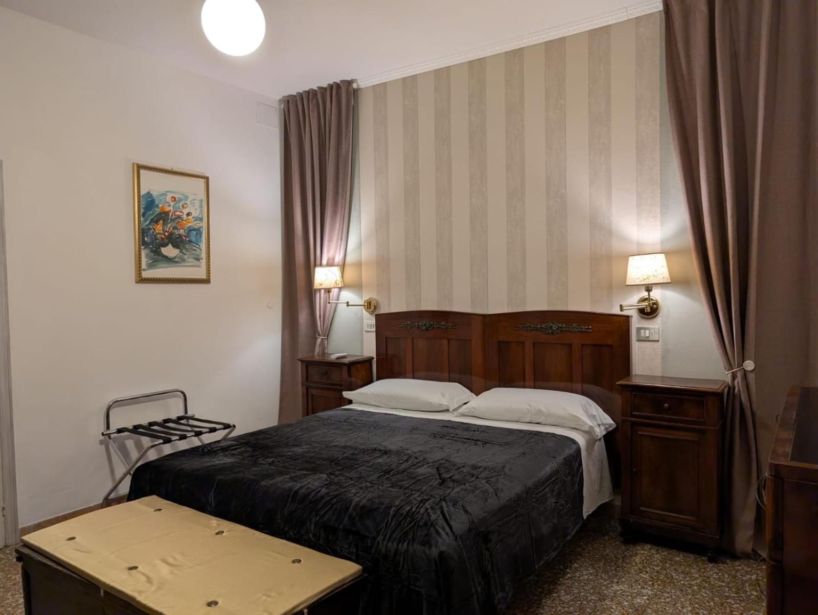 צ'סנטיקו Villa Antonietta Rooms & Coffee מראה חיצוני תמונה